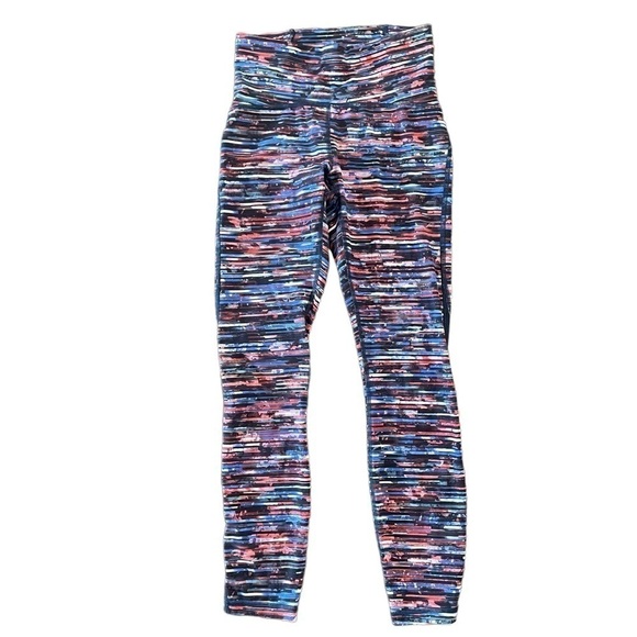 Lululemon Train Times 7/8 Pant 25", Hinshu Alpine White Multi / Black, Size 4 - Picture 3 of 7